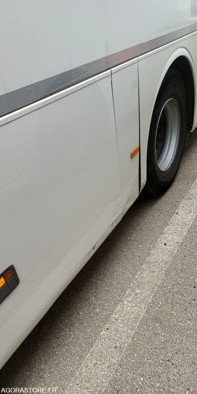 MERCEDES INTOURO N°093361 - Schoolbus: afbeelding 4 MERCEDES INTOURO N°093361 - Schoolbus: afbeelding 4