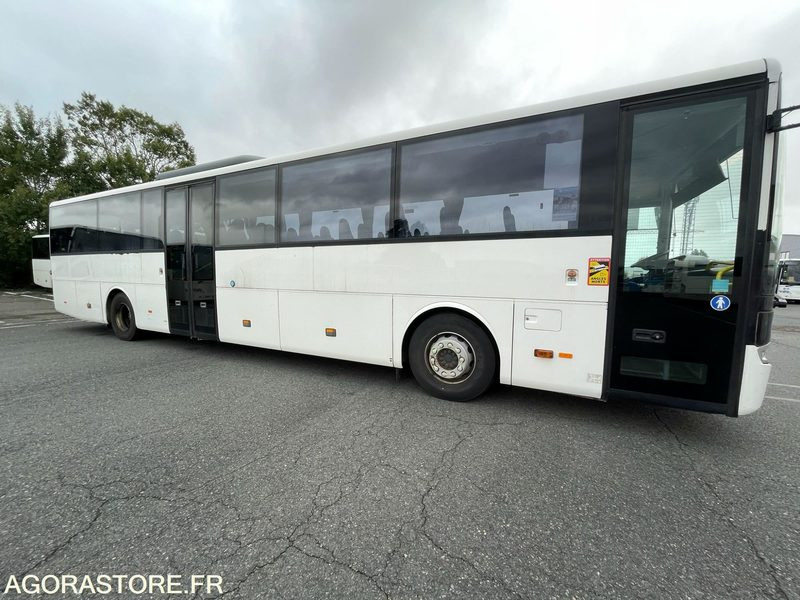 MERCEDES INTOURO N°093431 - Schoolbus: afbeelding 2 MERCEDES INTOURO N°093431 - Schoolbus: afbeelding 2