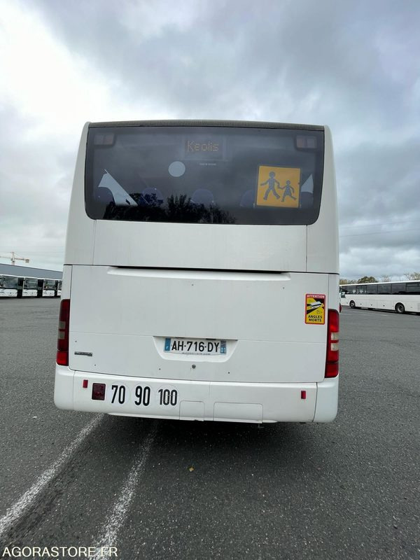 MERCEDES INTOURO N°093431 - Schoolbus: afbeelding 3 MERCEDES INTOURO N°093431 - Schoolbus: afbeelding 3