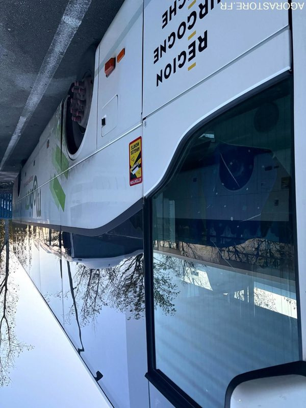 MERCEDES TOURISMO N°106030 - Touringcar: afbeelding 5 MERCEDES TOURISMO N°106030 - Touringcar: afbeelding 5