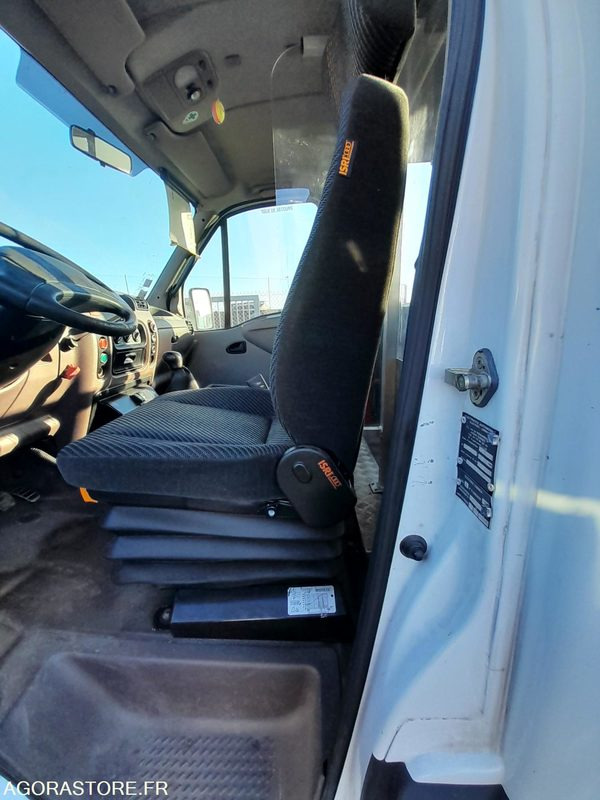 MINI BUS RENAULT MASCOTT - Minibus, Personenvervoer: afbeelding 5 MINI BUS RENAULT MASCOTT - Minibus, Personenvervoer: afbeelding 5