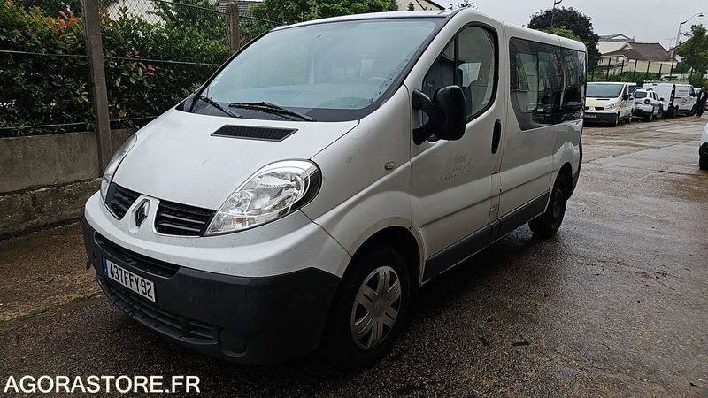 MINIBUS RENUALT TRAFIC - 437FFY92 - Minibus, Personenvervoer: afbeelding 1 MINIBUS RENUALT TRAFIC - 437FFY92 - Minibus, Personenvervoer: afbeelding 1