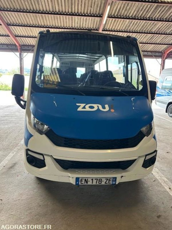 MINICARS IVECO BUS DAILY TOURYS 25396 MEC 2017 KM 277000 EN-178-ZE - Minibus, Personenvervoer: afbeelding 1 MINICARS IVECO BUS DAILY TOURYS 25396 MEC 2017 KM 277000 EN-178-ZE - Minibus, Personenvervoer: afbeelding 1
