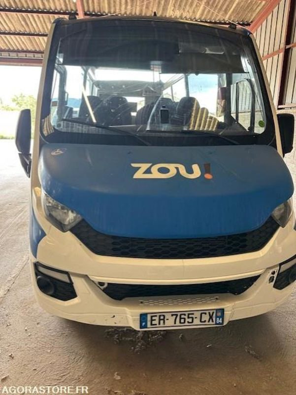MINICARS IVECO BUS DAILY TOURYS 25397 MEC 2017 KM 239000 ER-765-CX - Minibus, Personenvervoer: afbeelding 1 MINICARS IVECO BUS DAILY TOURYS 25397 MEC 2017 KM 239000 ER-765-CX - Minibus, Personenvervoer: afbeelding 1