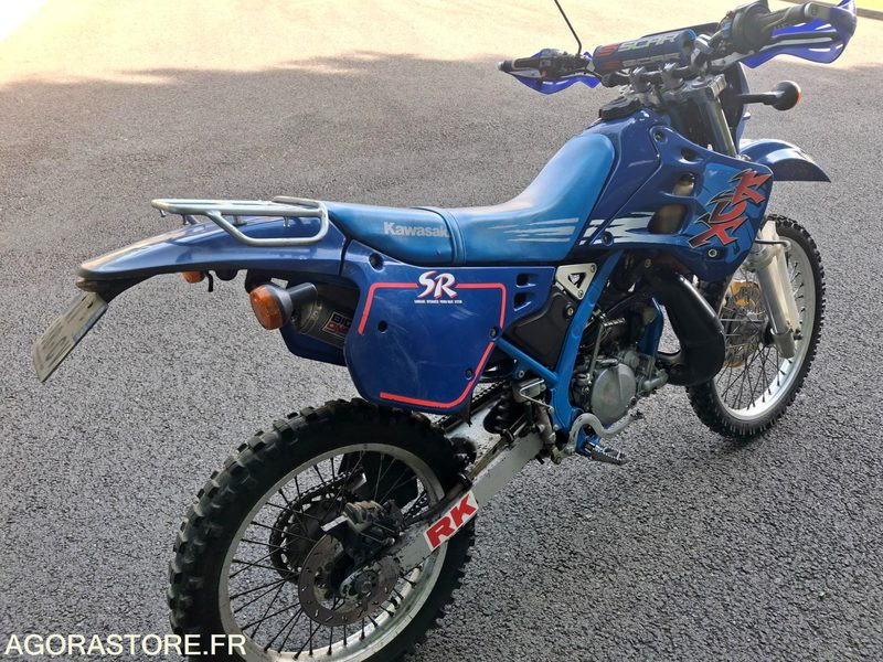 MOTO-KAWASAKI-125-KDX-1997 - Motorfiets: afbeelding 3 MOTO-KAWASAKI-125-KDX-1997 - Motorfiets: afbeelding 3