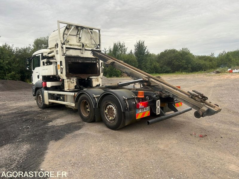 Man compacteur polybenne - 2011 - 325 000km - Vuilniswagen: afbeelding 4 Man compacteur polybenne - 2011 - 325 000km - Vuilniswagen: afbeelding 4