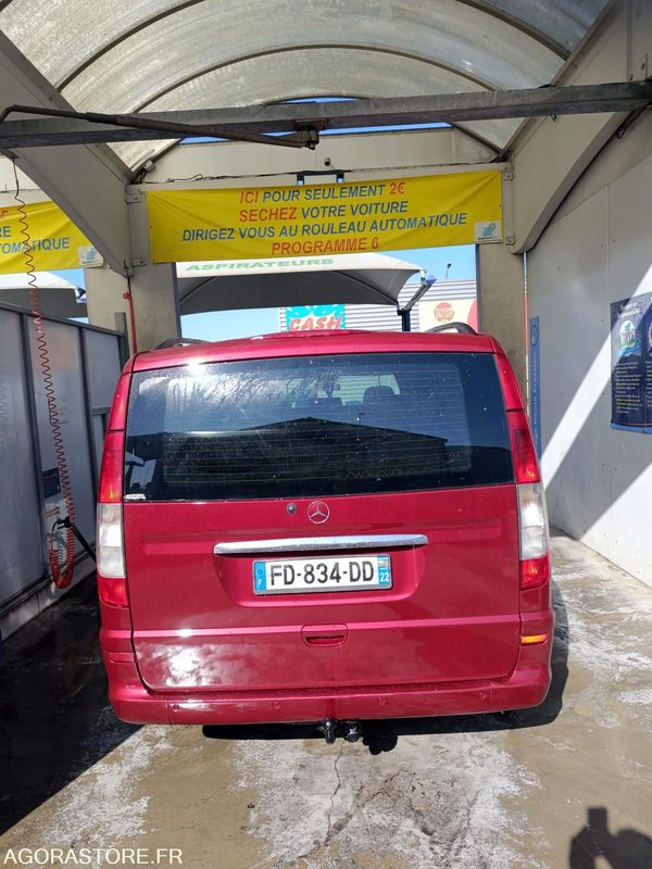 Mercedes-Benz Viano 2.2 - 2004 - 230 000 - Personenwagen: afbeelding 5 Mercedes-Benz Viano 2.2 - 2004 - 230 000 - Personenwagen: afbeelding 5