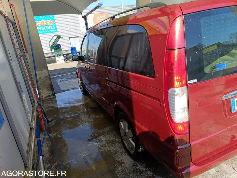 Mercedes-Benz Viano 2.2 - 2004 - 230 000 - Personenwagen: afbeelding 4 Mercedes-Benz Viano 2.2 - 2004 - 230 000 - Personenwagen: afbeelding 4
