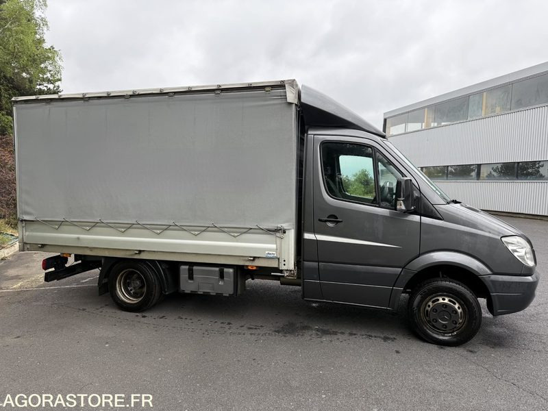 Mercedes Sprinter 519 empattement 3700 mm - 2011 - 258306KM - Gesloten bestelwagen: afbeelding 3 Mercedes Sprinter 519 empattement 3700 mm - 2011 - 258306KM - Gesloten bestelwagen: afbeelding 3