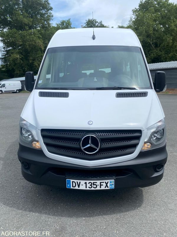 Mercedes sprinter 08/2015 BVA 22+1 places peinture neuve 309000 kms - Minibus, Personenvervoer: afbeelding 2 Mercedes sprinter 08/2015 BVA 22+1 places peinture neuve 309000 kms - Minibus, Personenvervoer: afbeelding 2