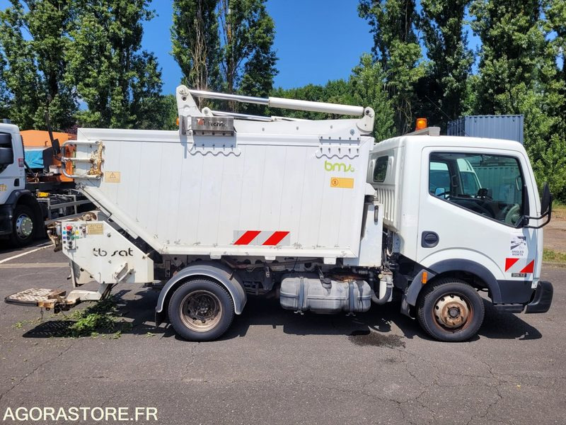 Mini benne à ordures ménagères NISSAN DIESEL CQ-593-HA - VIN VWASNFF24C3149883 - Kipper bestelwagen: afbeelding 4 Mini benne à ordures ménagères NISSAN DIESEL CQ-593-HA - VIN VWASNFF24C3149883 - Kipper bestelwagen: afbeelding 4