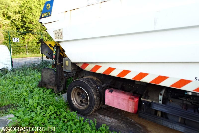 Vuilniswagen Mitsubishi Fuso: afbeelding 9 Vuilniswagen Mitsubishi Fuso: afbeelding 9