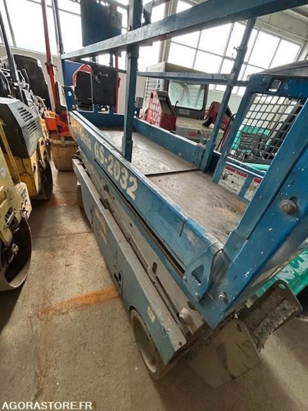 NACELLE CISEAUX GENIE GS-2032 423 HRS 2006 - Schaarlift: afbeelding 2 NACELLE CISEAUX GENIE GS-2032 423 HRS 2006 - Schaarlift: afbeelding 2