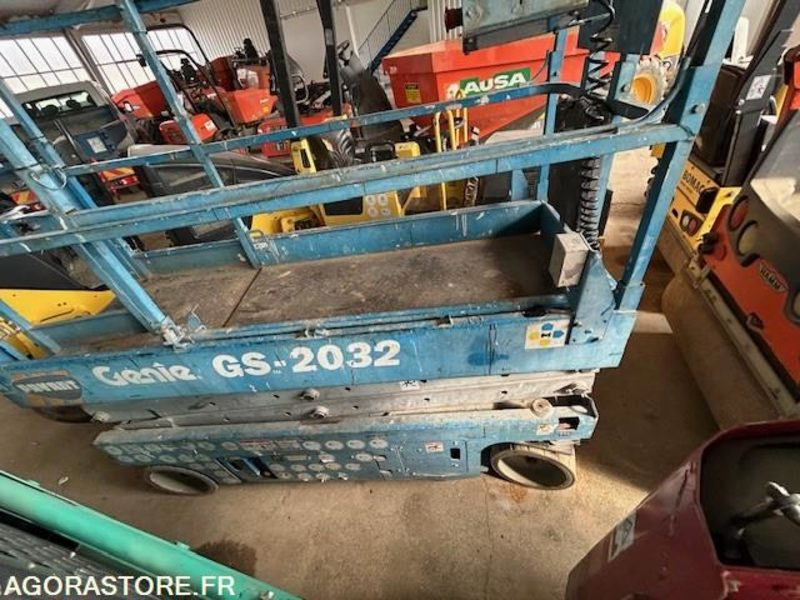 NACELLE CISEAUX GENIE GS-2032 423 HRS 2006 - Schaarlift: afbeelding 4 NACELLE CISEAUX GENIE GS-2032 423 HRS 2006 - Schaarlift: afbeelding 4