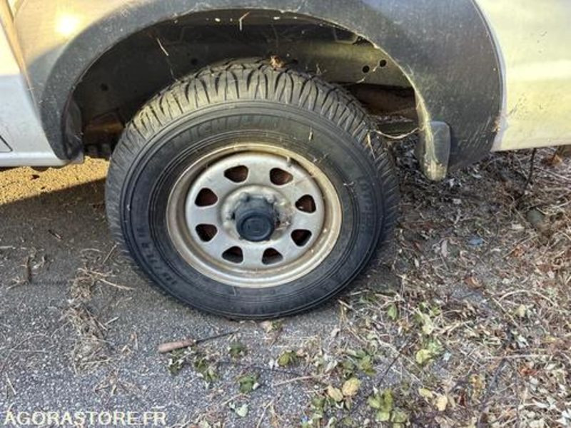 NISSAN KING-CAB - 2010 - 218034km - AZ254QR - Pick-up: afbeelding 5 NISSAN KING-CAB - 2010 - 218034km - AZ254QR - Pick-up: afbeelding 5