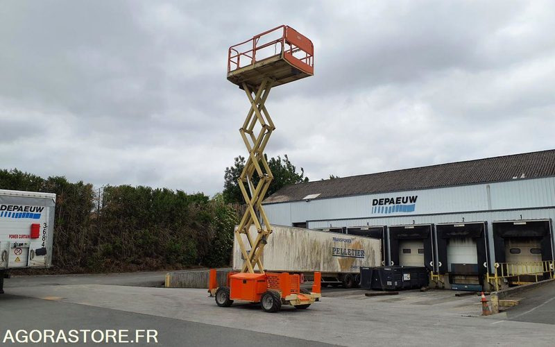Nacelle DIESEL JLG 260MRT - Hoogwerker: afbeelding 1 Nacelle DIESEL JLG 260MRT - Hoogwerker: afbeelding 1
