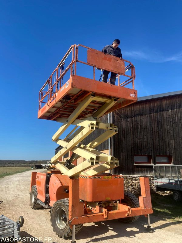 Nacelle JLG 3394RT - Schaarlift: afbeelding 1 Nacelle JLG 3394RT - Schaarlift: afbeelding 1