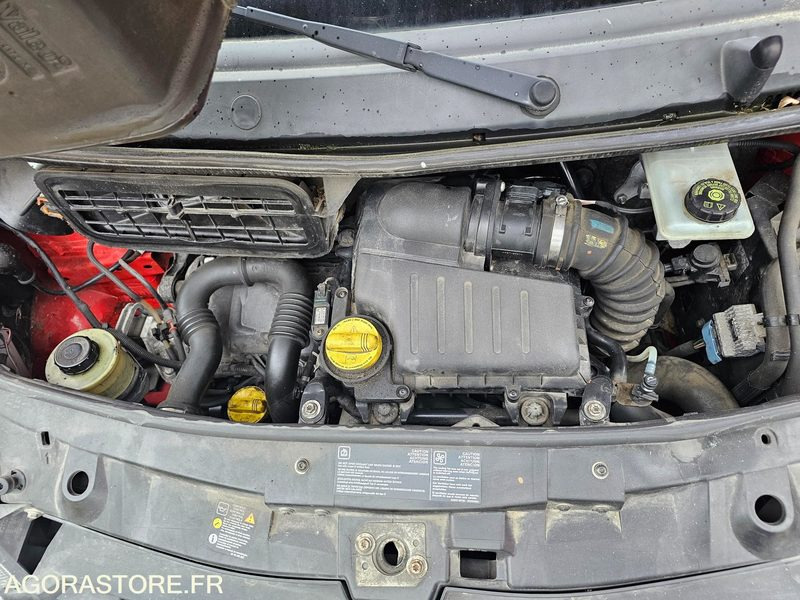 Gesloten bestelwagen OPEL VIVARO 246157kms 2008 - 5789VX86: afbeelding 18 Gesloten bestelwagen OPEL VIVARO 246157kms 2008 - 5789VX86: afbeelding 18