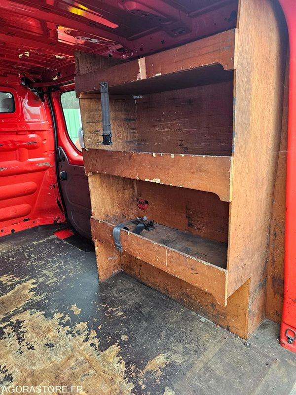 Gesloten bestelwagen OPEL VIVARO 246157kms 2008 - 5789VX86: afbeelding 16 Gesloten bestelwagen OPEL VIVARO 246157kms 2008 - 5789VX86: afbeelding 16