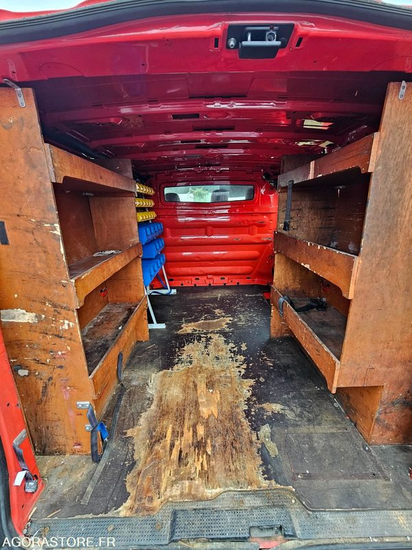 Gesloten bestelwagen OPEL VIVARO 246157kms 2008 - 5789VX86: afbeelding 15 Gesloten bestelwagen OPEL VIVARO 246157kms 2008 - 5789VX86: afbeelding 15