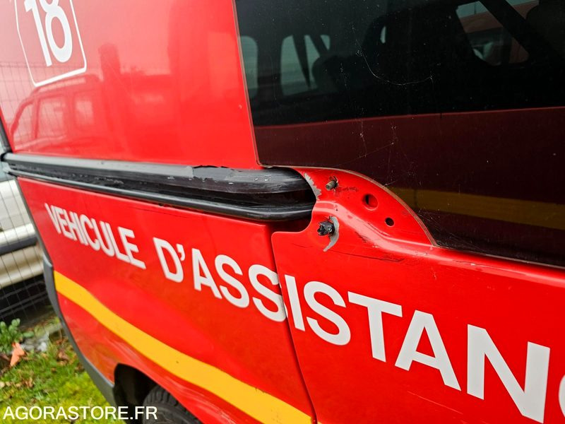 Gesloten bestelwagen OPEL VIVARO 246157kms 2008 - 5789VX86: afbeelding 25 Gesloten bestelwagen OPEL VIVARO 246157kms 2008 - 5789VX86: afbeelding 25