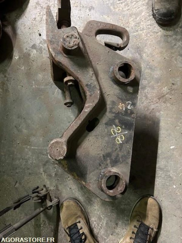 ATTACHE RAPIDE VERACHTERT - Onderdelen voor Bouwmachine: afbeelding 1 ATTACHE RAPIDE VERACHTERT - Onderdelen voor Bouwmachine: afbeelding 1