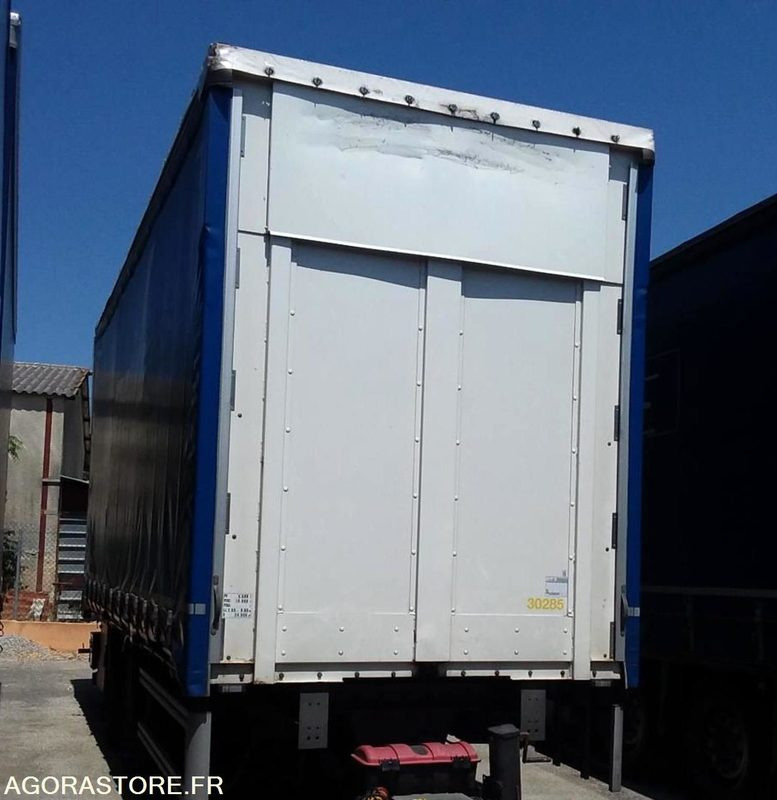 SEMI REMORQUE PLSC 18T - TOIT RELEVABLE - RIDEAUX COULISSANTS - Oplegger: afbeelding 3 SEMI REMORQUE PLSC 18T - TOIT RELEVABLE - RIDEAUX COULISSANTS - Oplegger: afbeelding 3