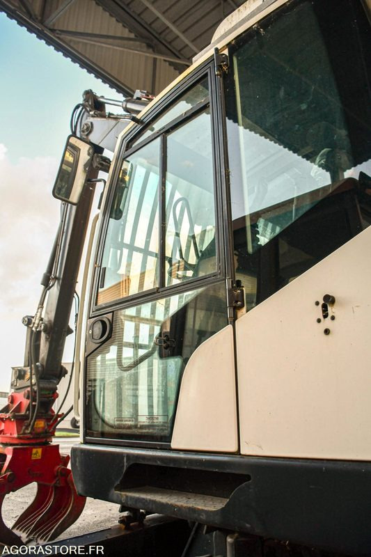 Graafmachine PELLE DE MANUTENTION TABARELLI T308 DIESEL 18T500 616h 2022: afbeelding 14