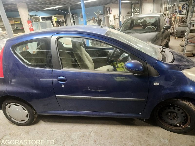 PEUGEOT 107 - Personenwagen: afbeelding 1 PEUGEOT 107 - Personenwagen: afbeelding 1