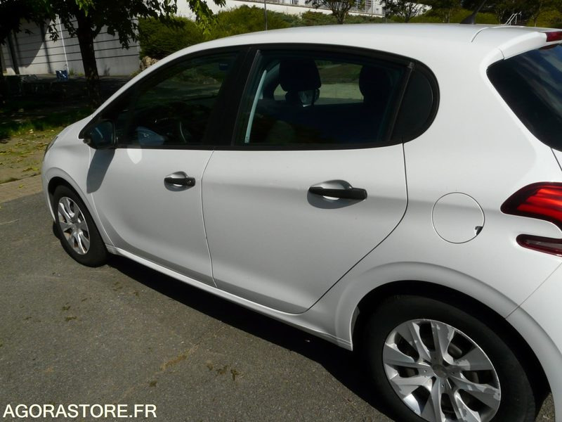 PEUGEOT 208 DX177CZ - Personenwagen: afbeelding 5 PEUGEOT 208 DX177CZ - Personenwagen: afbeelding 5
