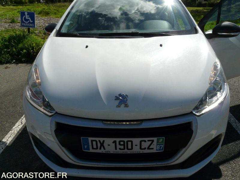 PEUGEOT 208 DX190CZ - Personenwagen: afbeelding 1 PEUGEOT 208 DX190CZ - Personenwagen: afbeelding 1
