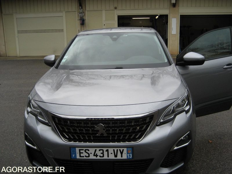 PEUGEOT 3008 - REF SCP/1086 - 2017 - 157000KM - SUV: afbeelding 1 PEUGEOT 3008 - REF SCP/1086 - 2017 - 157000KM - SUV: afbeelding 1