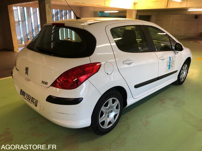 PEUGEOT 308 ANNEE 2010 5P 1.6 HDI DIESEL Boite manuelle 150000km - Personenwagen: afbeelding 2 PEUGEOT 308 ANNEE 2010 5P 1.6 HDI DIESEL Boite manuelle 150000km - Personenwagen: afbeelding 2