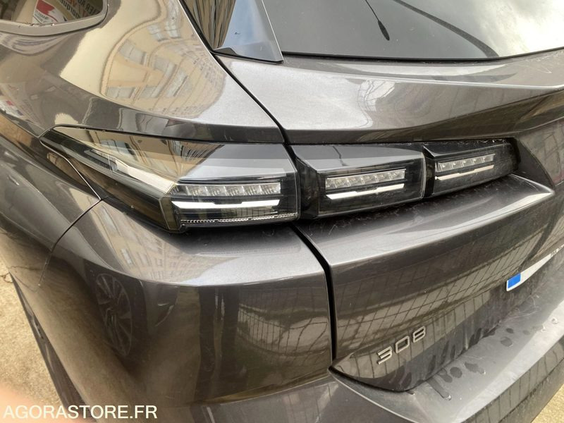PEUGEOT 308 III Active Pack(P5) SW 1.5 BlueHDi EAT8 130 cv Boîte auto Pas de TVA - Stationwagen: afbeelding 5 PEUGEOT 308 III Active Pack(P5) SW 1.5 BlueHDi EAT8 130 cv Boîte auto Pas de TVA - Stationwagen: afbeelding 5