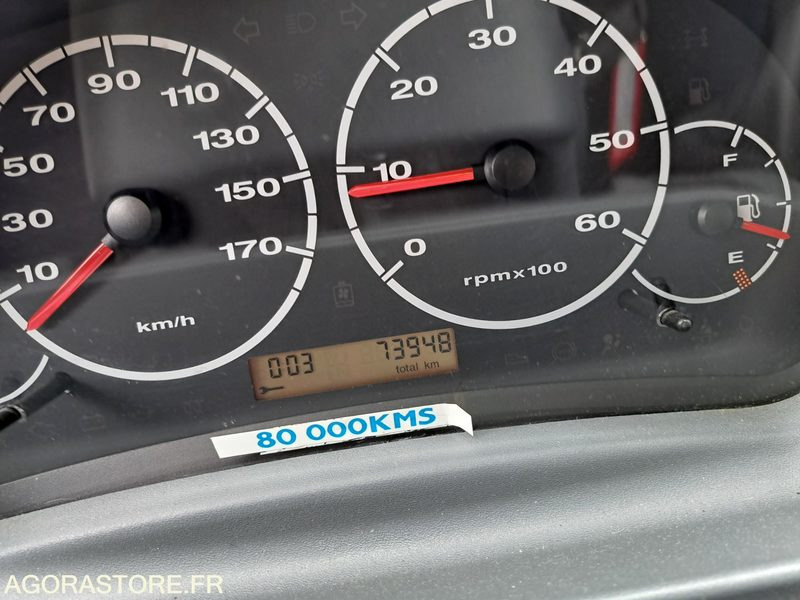 PEUGEOT BOXER-73 948 KMS-2003-551BZE38 - Minibus, Personenvervoer: afbeelding 5 PEUGEOT BOXER-73 948 KMS-2003-551BZE38 - Minibus, Personenvervoer: afbeelding 5