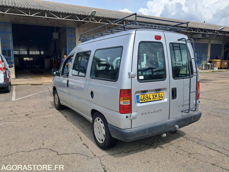 PEUGEOT EXPERT COMBI 8 PLACES - Minibus, Personenvervoer: afbeelding 4 PEUGEOT EXPERT COMBI 8 PLACES - Minibus, Personenvervoer: afbeelding 4