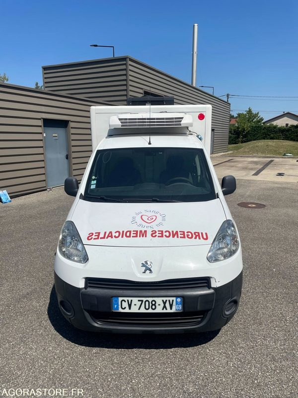 PEUGEOT Partner frigorifique - Kleine bestelwagen: afbeelding 2 PEUGEOT Partner frigorifique - Kleine bestelwagen: afbeelding 2