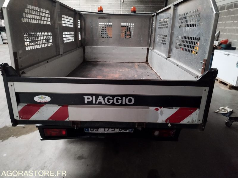 PIAGGIO PORTER - Kipper bestelwagen: afbeelding 4 PIAGGIO PORTER - Kipper bestelwagen: afbeelding 4