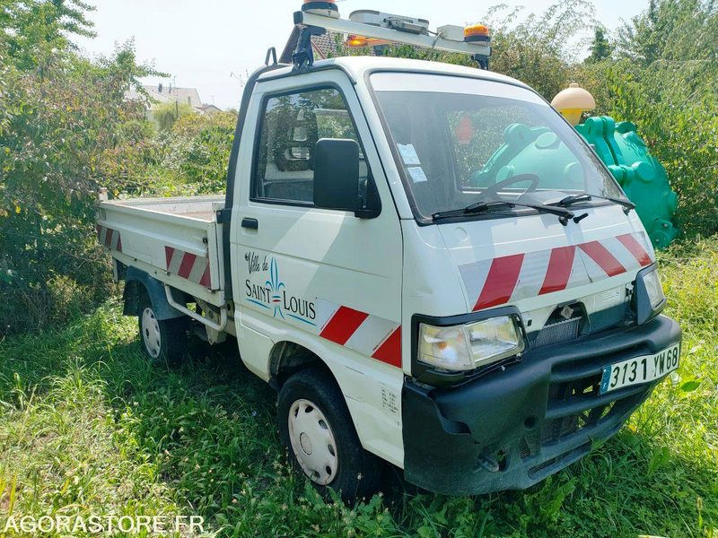 PIAGGIO PORTER - Kipper bestelwagen: afbeelding 1 PIAGGIO PORTER - Kipper bestelwagen: afbeelding 1