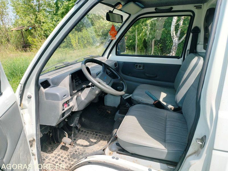 PIAGGIO PORTER - Kipper bestelwagen: afbeelding 5 PIAGGIO PORTER - Kipper bestelwagen: afbeelding 5