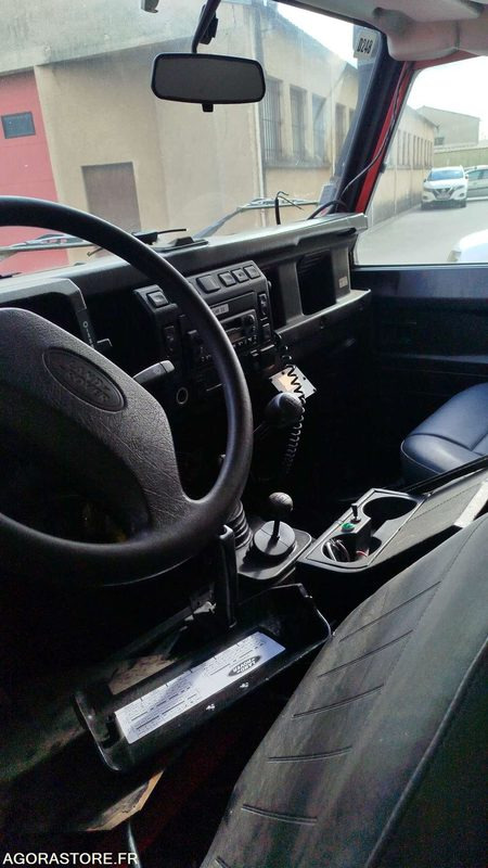 PICK-UP Land rover Defender - 2004 - 9266QL11 - Pick-up: afbeelding 5 PICK-UP Land rover Defender - 2004 - 9266QL11 - Pick-up: afbeelding 5