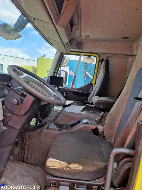PORTEUR BOM 26T VOLVO GEESINK - 2014 - 154700kms - Vuilniswagen: afbeelding 2 PORTEUR BOM 26T VOLVO GEESINK - 2014 - 154700kms - Vuilniswagen: afbeelding 2