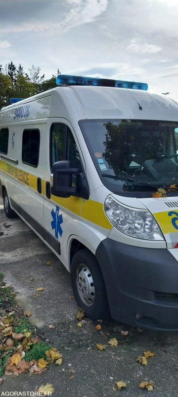 Peugeot BOXER, 3L HDI, 2012, 329317 kms, moteur 63435kms - Ambulance: afbeelding 2 Peugeot BOXER, 3L HDI, 2012, 329317 kms, moteur 63435kms - Ambulance: afbeelding 2