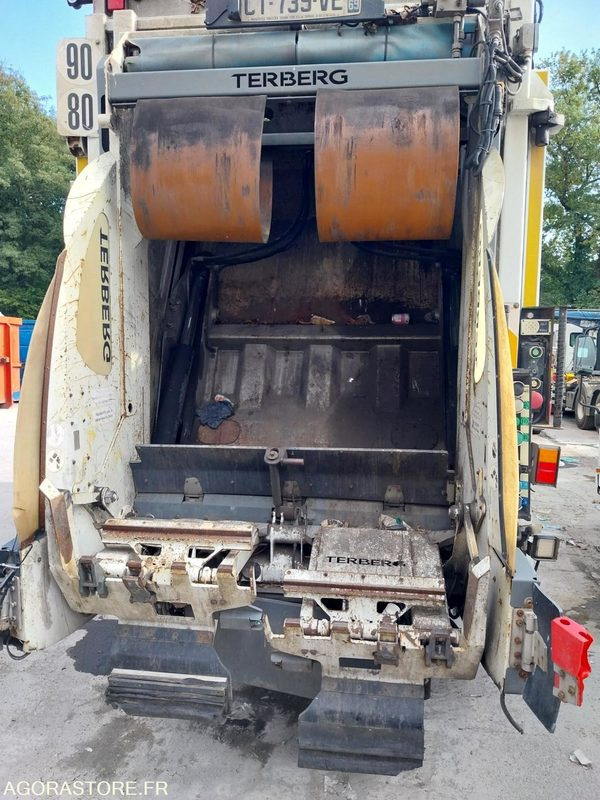 RENAULT 19T/BOM - CT739VE - Vuilniswagen: afbeelding 3 RENAULT 19T/BOM - CT739VE - Vuilniswagen: afbeelding 3