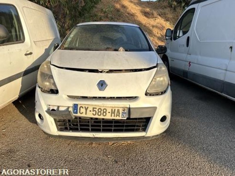 RENAULT CLIO - 1998 - 87625KM - CY588MA - Personenwagen: afbeelding 1 RENAULT CLIO - 1998 - 87625KM - CY588MA - Personenwagen: afbeelding 1