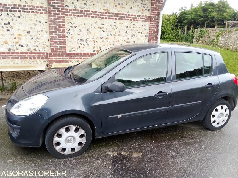 RENAULT CLIO 2008 - 91679 KMS - Personenwagen: afbeelding 3 RENAULT CLIO 2008 - 91679 KMS - Personenwagen: afbeelding 3