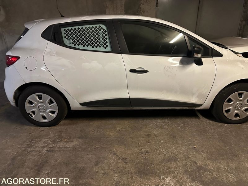 RENAULT CLIO - 2020 - 1858 KM - Personenwagen: afbeelding 2 RENAULT CLIO - 2020 - 1858 KM - Personenwagen: afbeelding 2