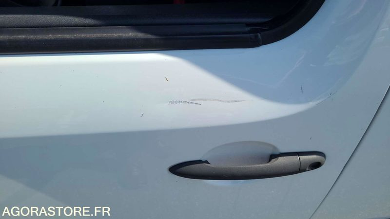 RENAULT KANGOO - 2011 - 81107KM - BV-627-ML - Kleine bestelwagen: afbeelding 5 RENAULT KANGOO - 2011 - 81107KM - BV-627-ML - Kleine bestelwagen: afbeelding 5