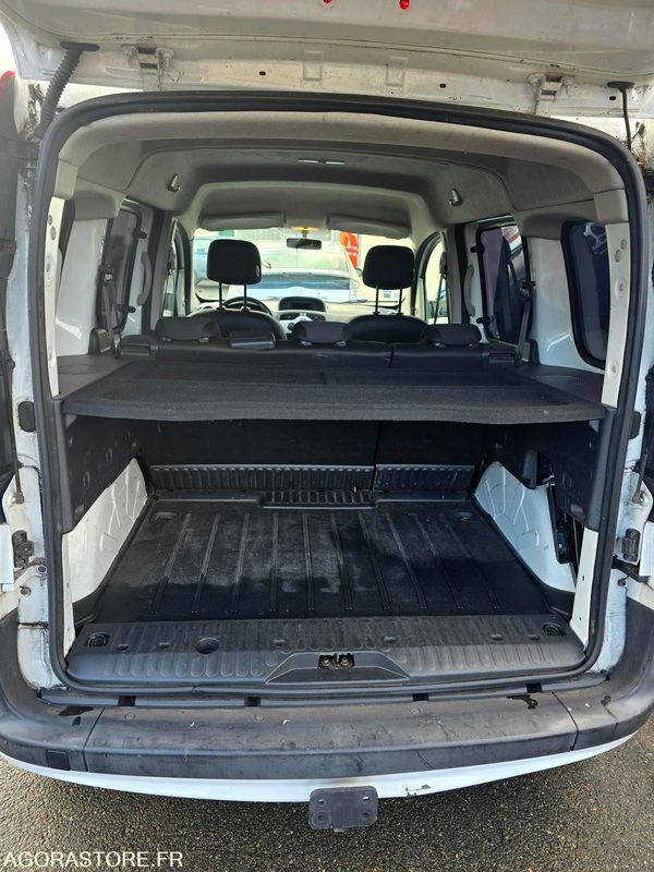 RENAULT KANGOO BJ 326 DF - 109223kms - 2011 - Personenwagen: afbeelding 3 RENAULT KANGOO BJ 326 DF - 109223kms - 2011 - Personenwagen: afbeelding 3