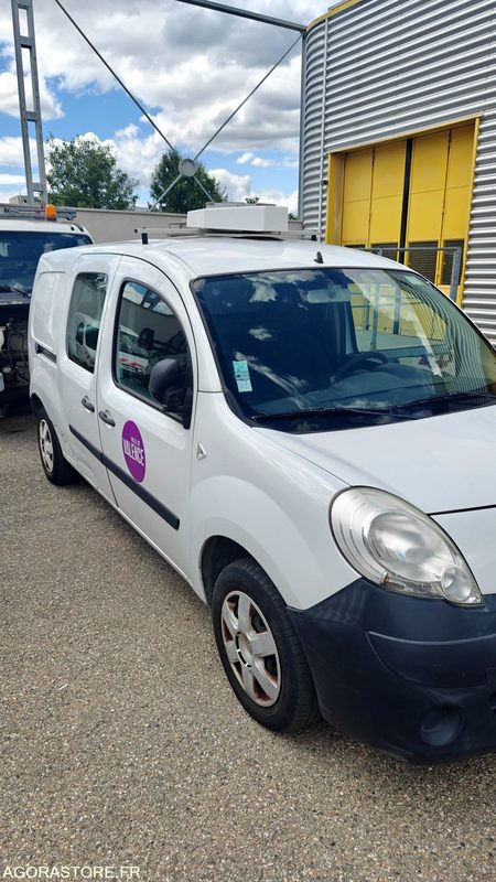 RENAULT KANGOO MAXI - CQ-137-VW - Kleine bestelwagen: afbeelding 2 RENAULT KANGOO MAXI - CQ-137-VW - Kleine bestelwagen: afbeelding 2